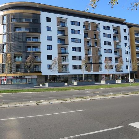 Apartment Sun City 2 Beograd Bagian luar foto