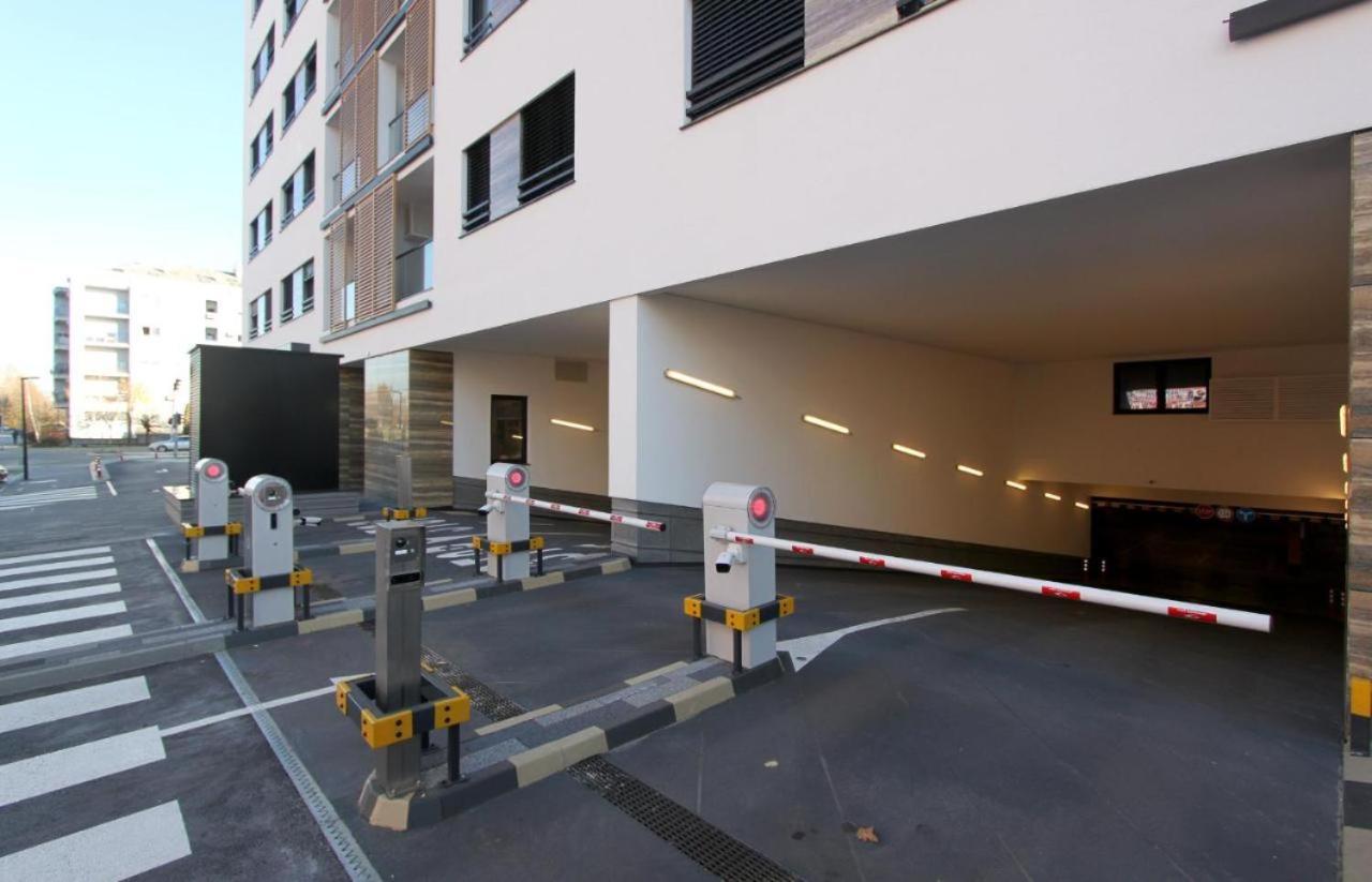 Apartment Sun City 2 Beograd Bagian luar foto