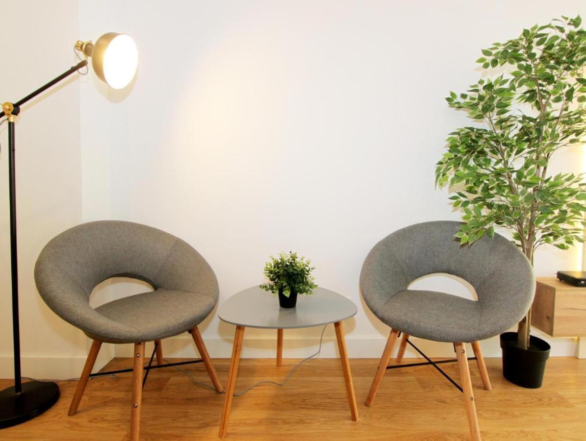 Apartment Sun City 2 Beograd Bagian luar foto